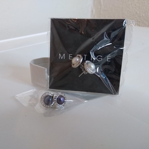 Mestige Mandala Freshwater Pearl Stud Earrings 2 Sets - Picture 1 of 9